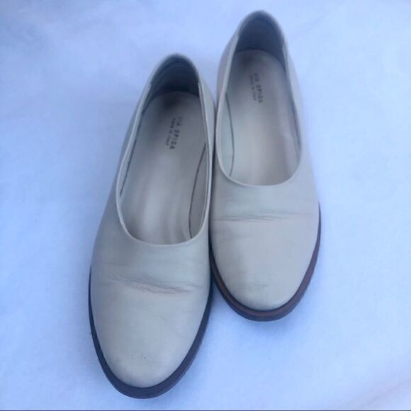 VIA SPIGA PALOMA SLIP ON FLAT SZ 6 EUC - Picture 1 of 16